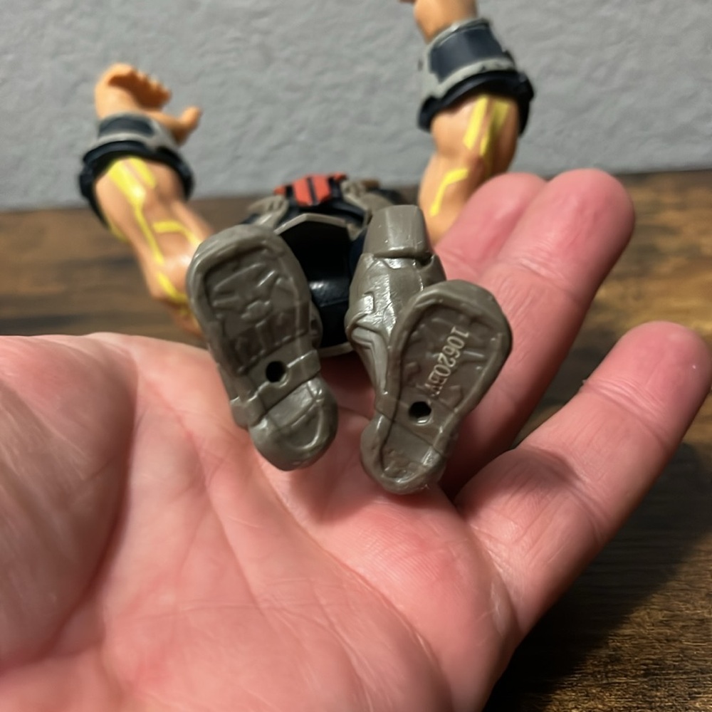 HE-Man action figure - Picture 6 of 8